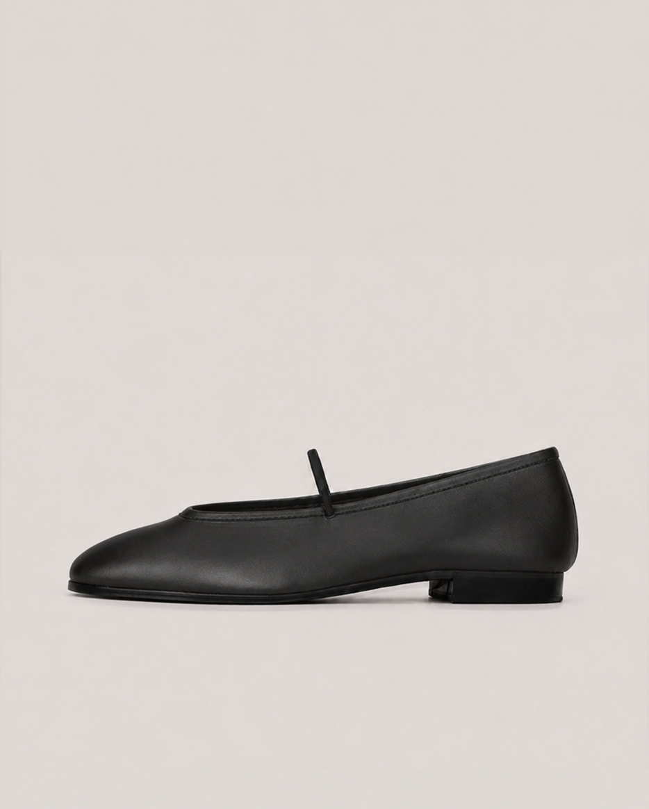Deia - Black Leather