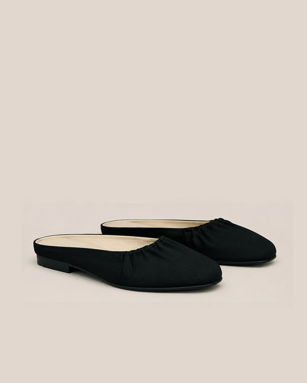 Inca - Black Satin