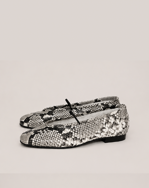 Deia - Snake Leather